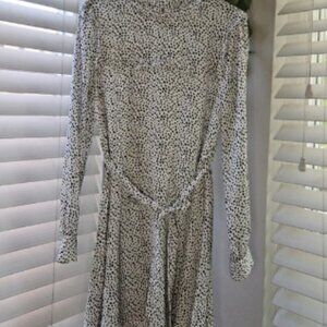 Avec Les Filles Black and White Long Sleeve Dress